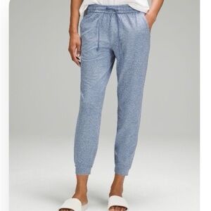 Lululemon Womens soft Jogger Pants